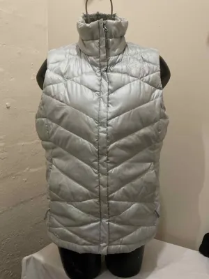 The North Face Puffy Vest Women's M