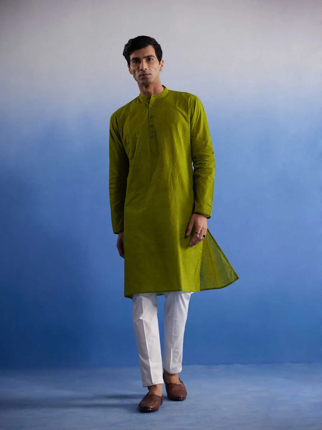 VASTRAMAY Green Cotton Handloom Kurta Pyjama