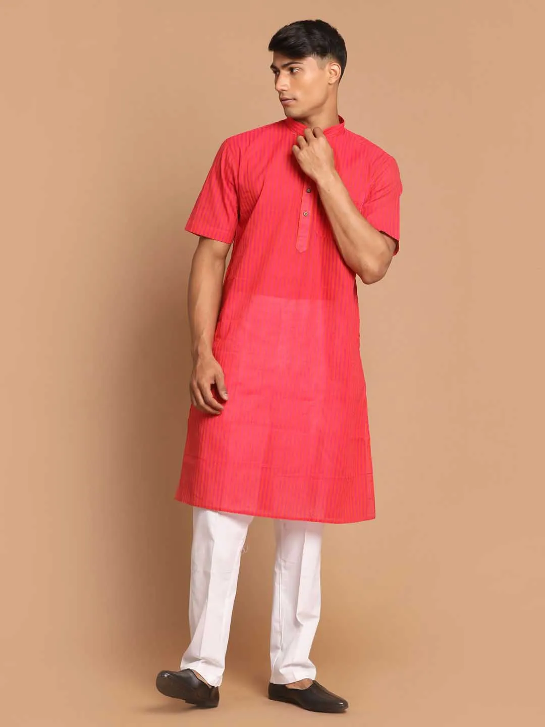 VASTRAMAY Men's Pink Color Striped Kurta