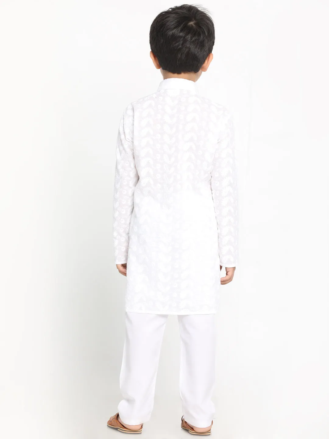 VASTRAMAY White Pure Cotton Chikankari Kurta Pyjama Baap Beta Set